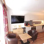 Apartamento By Interhome