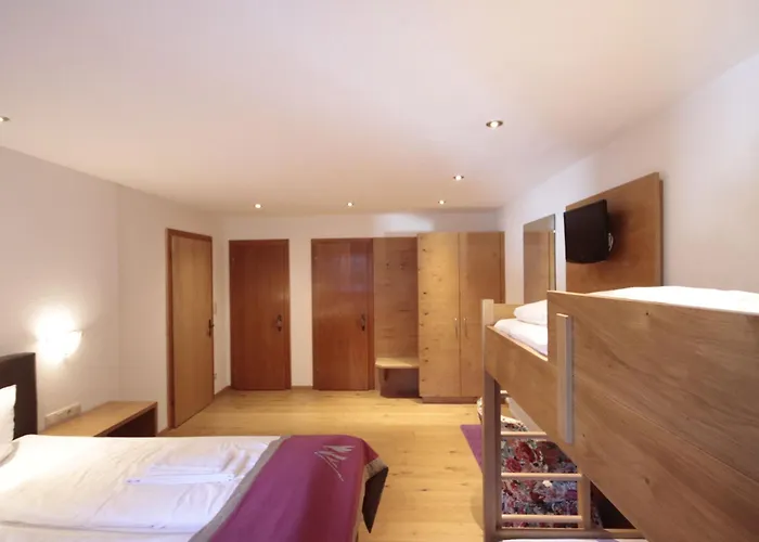 By Interhome Lejlighed See